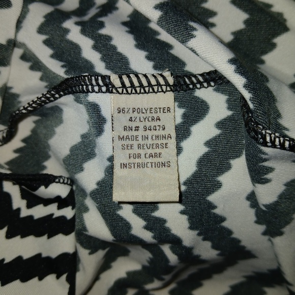 Magic Hi-Low Halter Dress Ruffled Stretchy Smocked Zigzag White/Black Women’s 3X - Picture 4 of 5